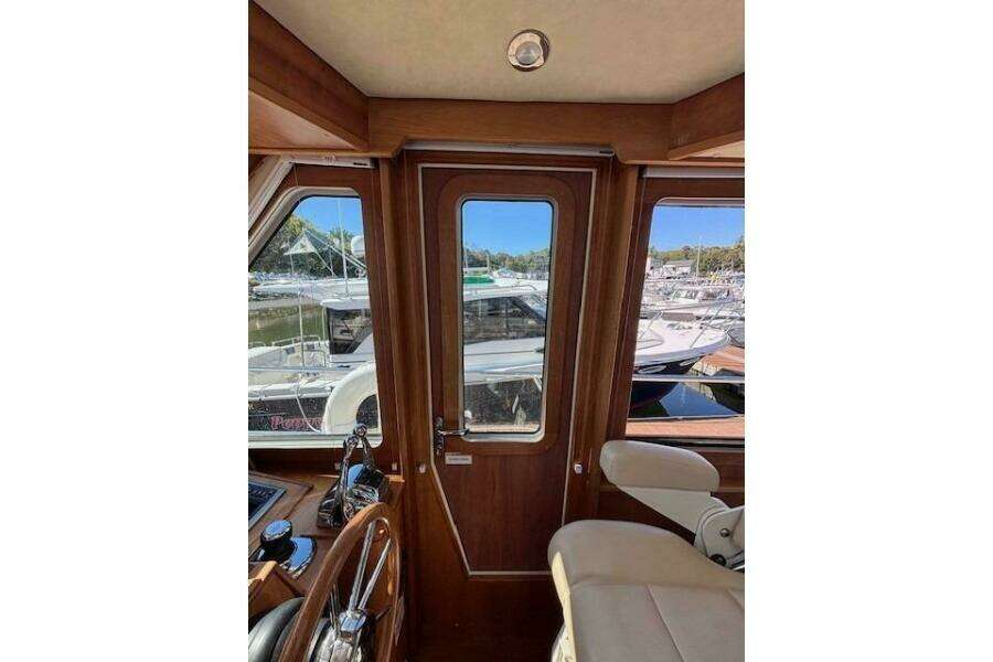 Independence 42ft Sabre Yacht For Sale