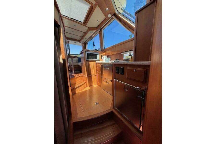 Independence 42ft Sabre Yacht For Sale