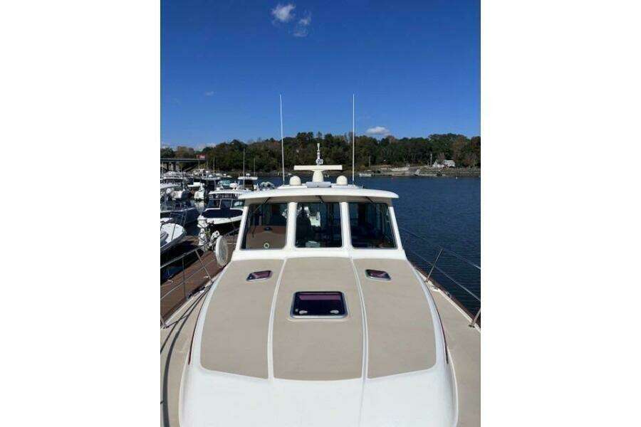 Independence 42ft Sabre Yacht For Sale