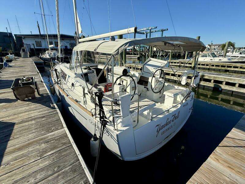 35ft Beneteau Yacht For Sale