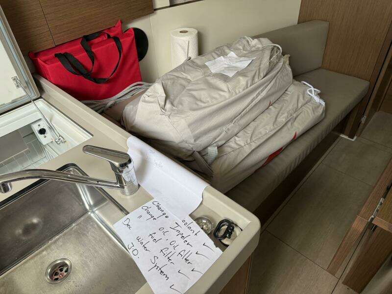 35ft Beneteau Yacht For Sale
