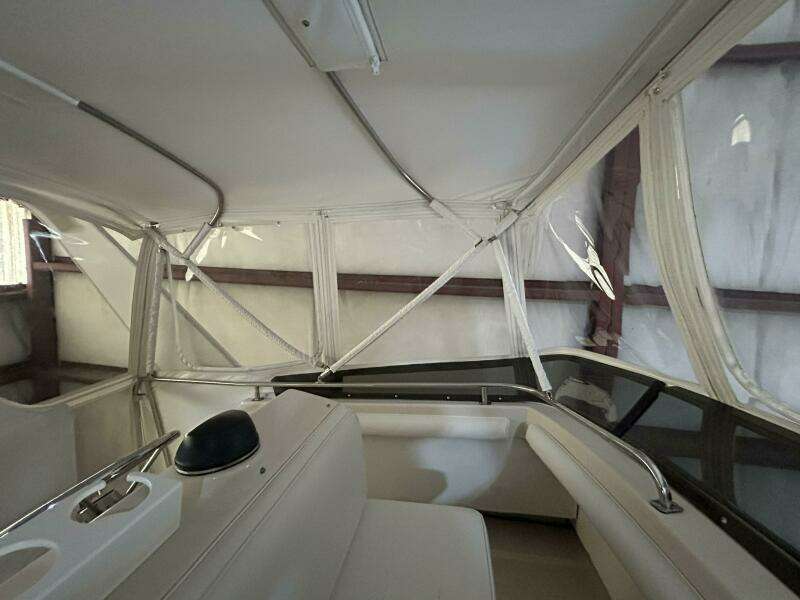 Full Coverage 37ft Silverton Yacht For Sale