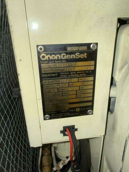 Full Coverage 37ft Silverton Yacht For Sale