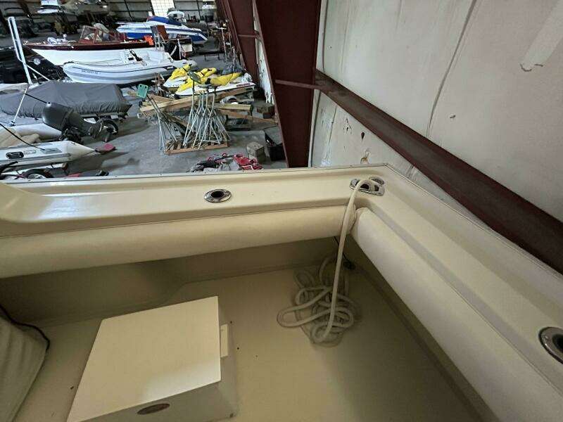 Full Coverage 37ft Silverton Yacht For Sale