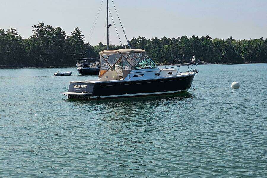 Helen Fury 26ft Back Cove Yacht For Sale