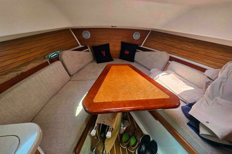 Helen Fury 26ft Back Cove Yacht For Sale