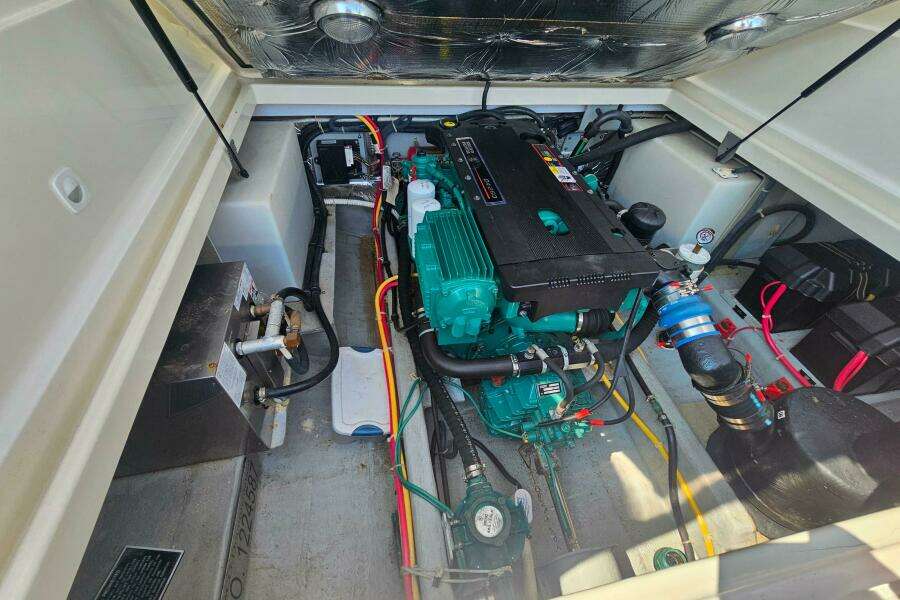 Helen Fury 26ft Back Cove Yacht For Sale