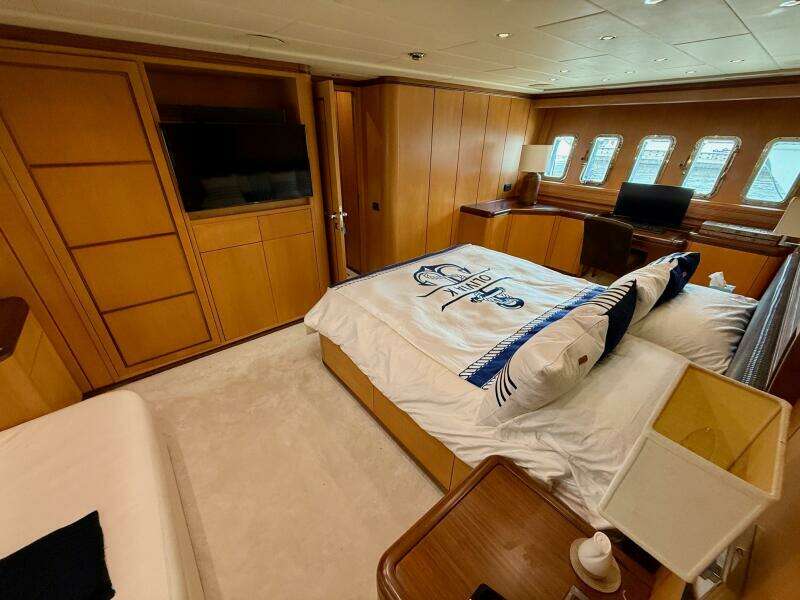 OLIVIA K 92ft Mangusta Yacht For Sale