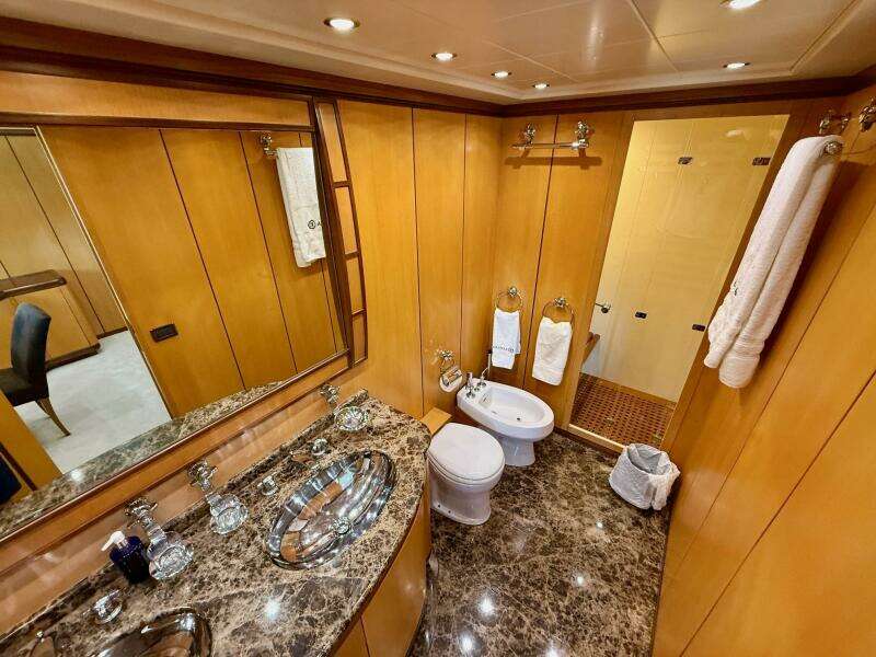 OLIVIA K 92ft Mangusta Yacht For Sale