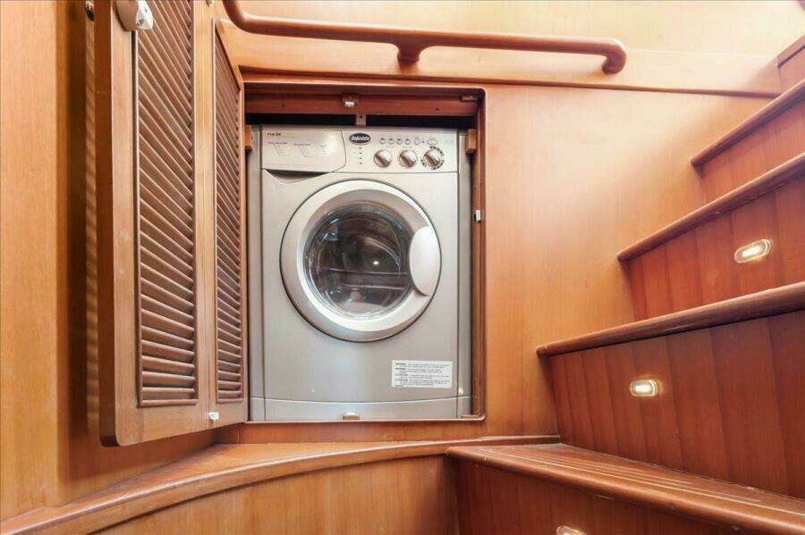 Washer & Dryer
