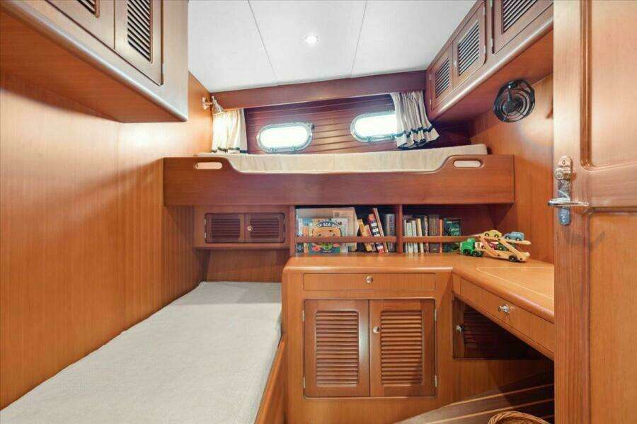 Bunk Cabin and Office