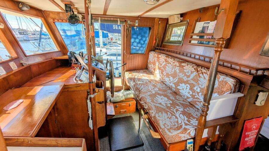 Petite Fleur 30ft Ho Hsing Yacht For Sale