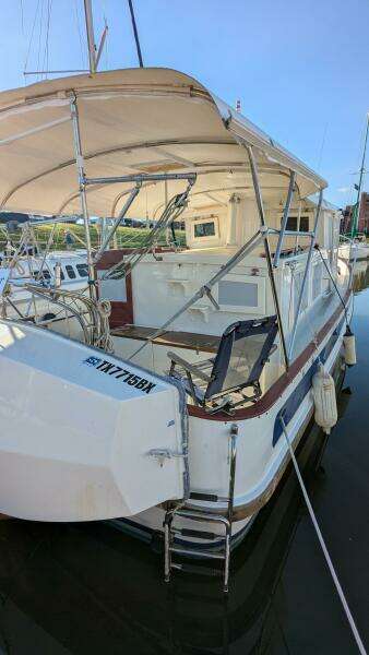 Petite Fleur 30ft Ho Hsing Yacht For Sale