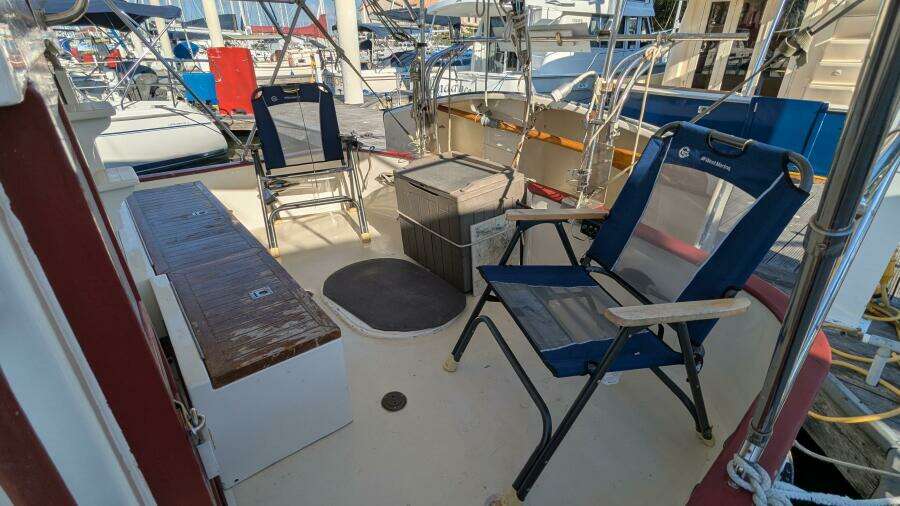 Petite Fleur 30ft Ho Hsing Yacht For Sale