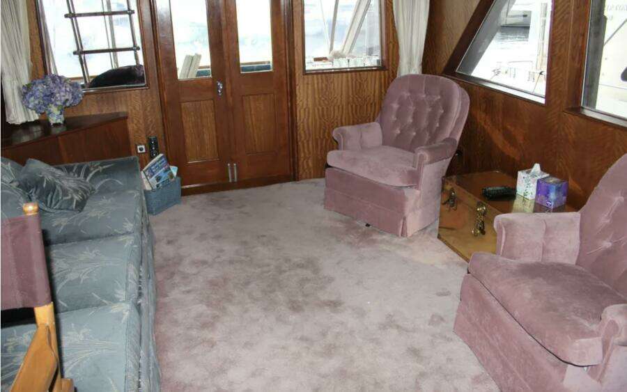 Apple 1 60ft Hatteras Yacht For Sale