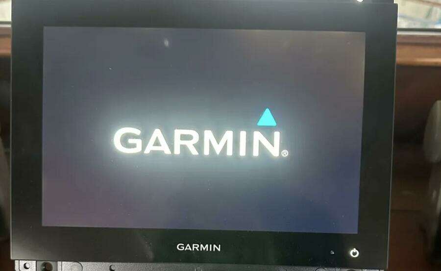 Apple 1 60ft Hatteras Yacht For Sale