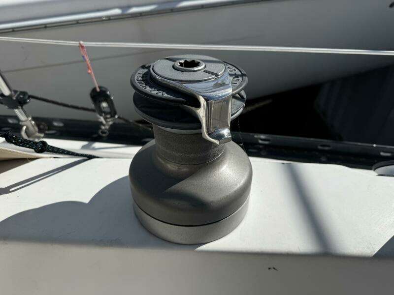 37ft Hunter Yacht For Sale