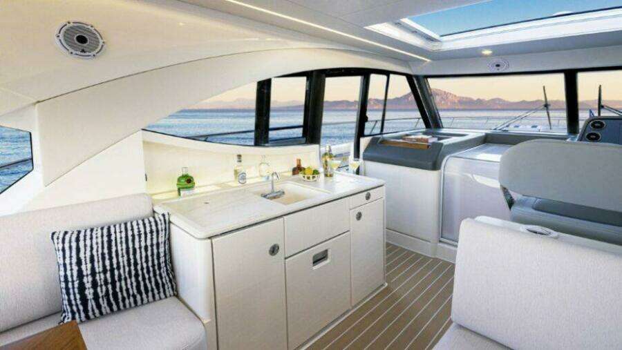 45ft Riviera Yacht For Sale