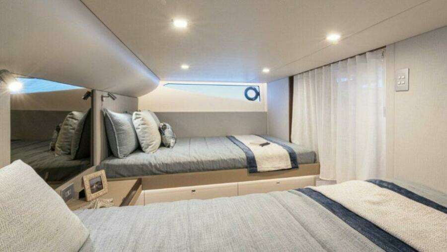 45ft Riviera Yacht For Sale