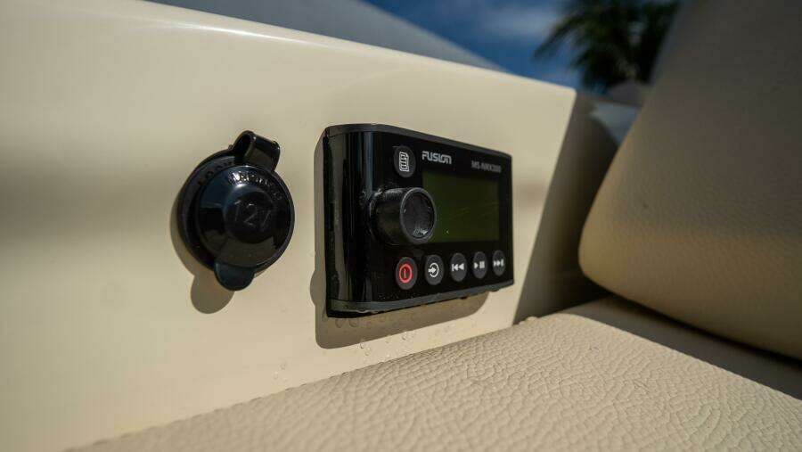 31ft Chris Craft Yacht For Sale