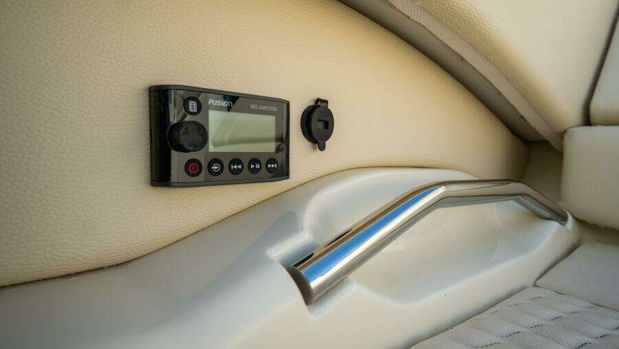 31ft Chris Craft Yacht For Sale