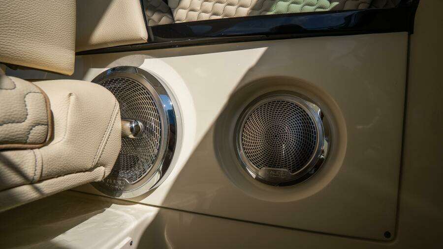 31ft Chris Craft Yacht For Sale