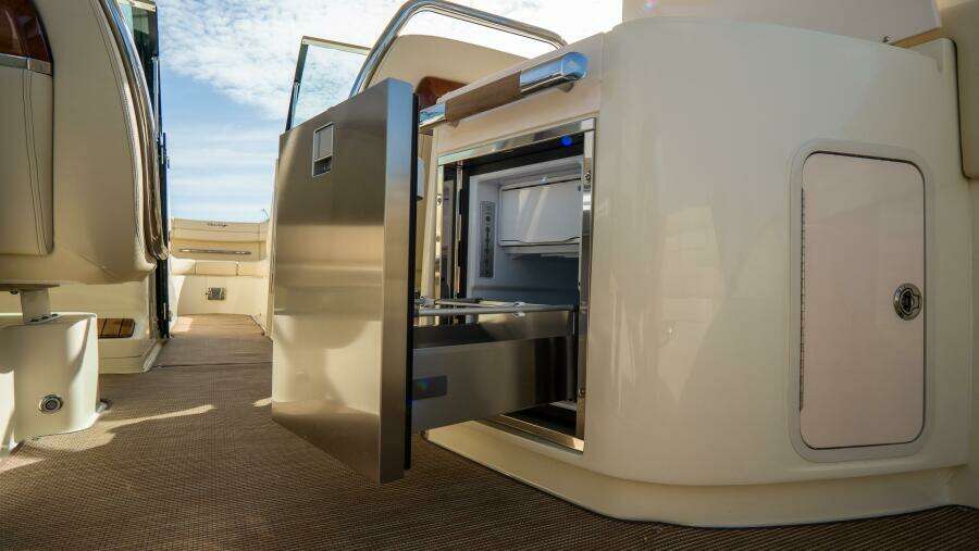 31ft Chris Craft Yacht For Sale