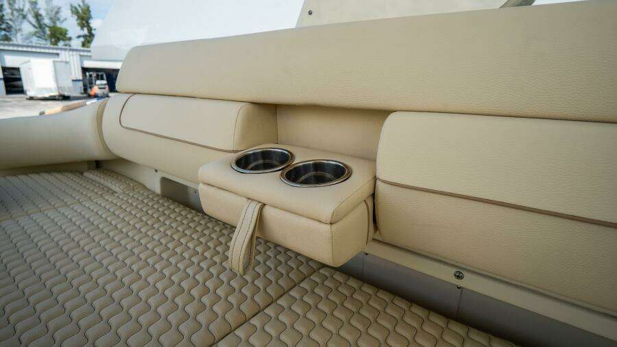 31ft Chris Craft Yacht For Sale