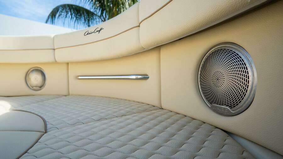 31ft Chris Craft Yacht For Sale