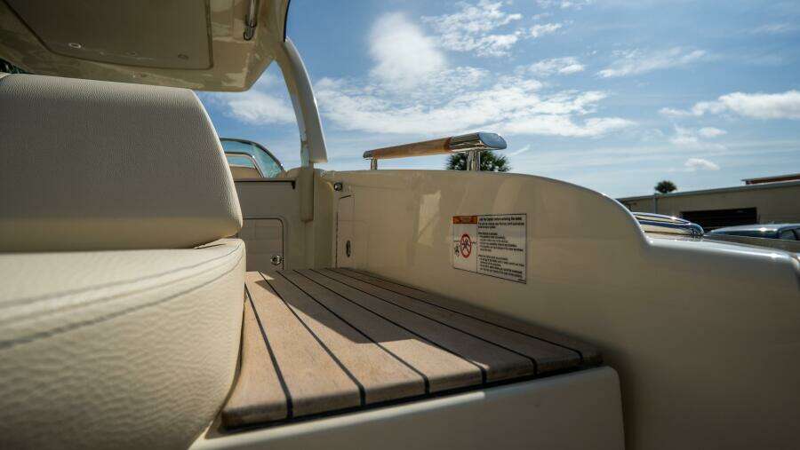 31ft Chris Craft Yacht For Sale