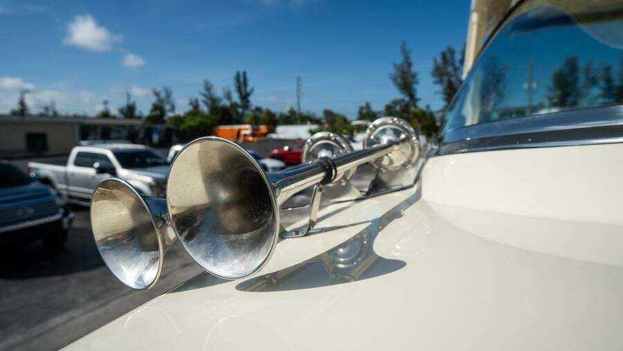 31ft Chris Craft Yacht For Sale