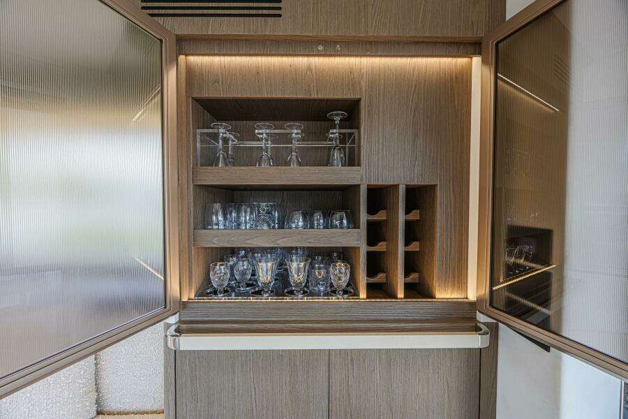 66ft Azimut Yacht For Sale