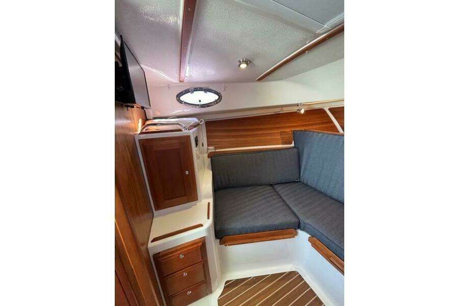 Hannah E 30ft Back Cove Yacht For Sale