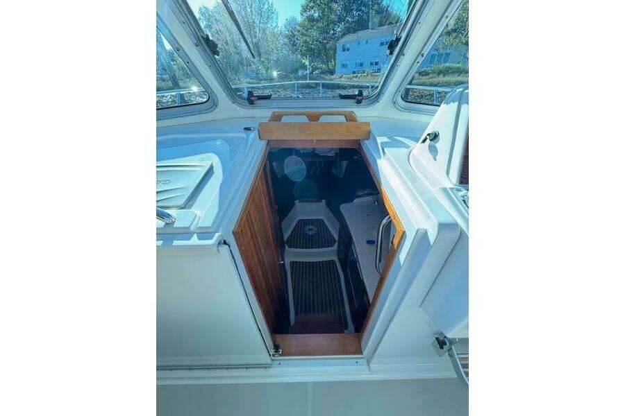 Hannah E 30ft Back Cove Yacht For Sale
