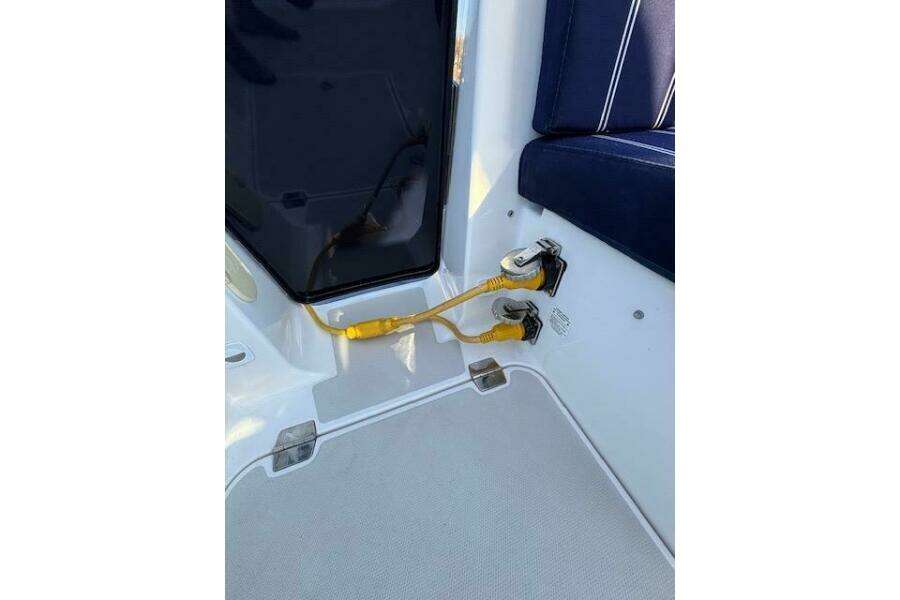 Hannah E 30ft Back Cove Yacht For Sale