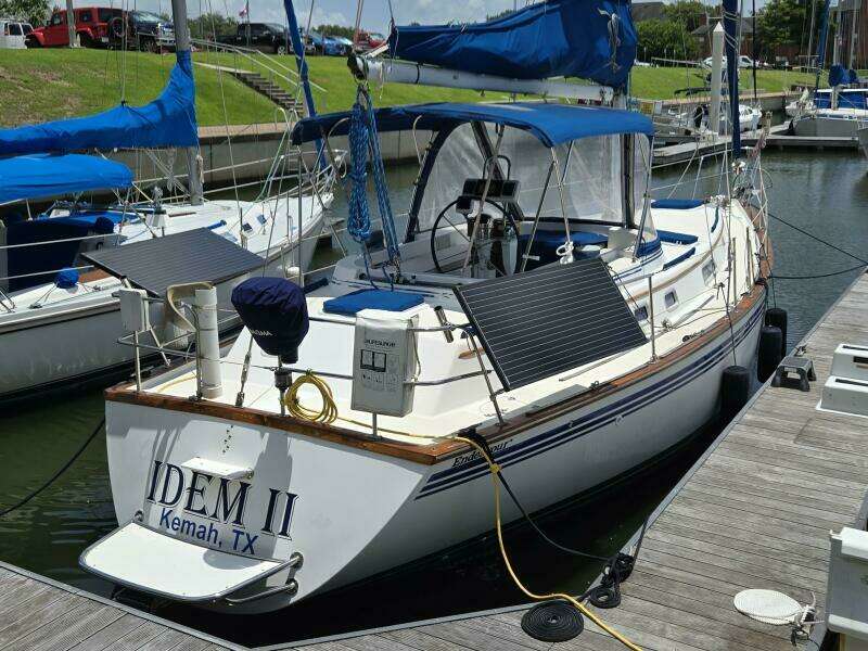 Idem II 38ft Endeavour Yacht For Sale