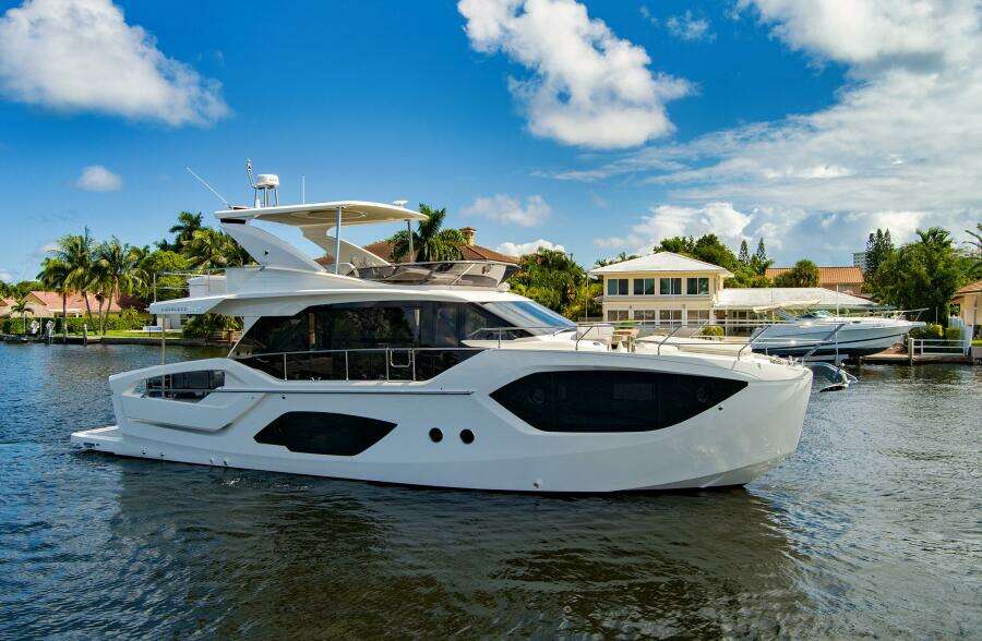 JOAN S RONDEVOUS 52ft Absolute Yacht For Sale