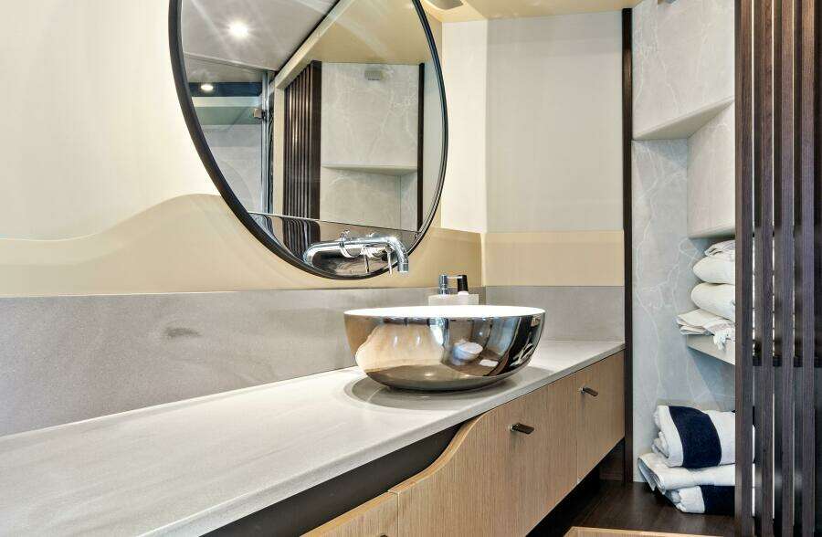 JOAN S RONDEVOUS 52ft Absolute Yacht For Sale