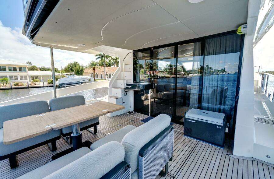 JOAN S RONDEVOUS 52ft Absolute Yacht For Sale