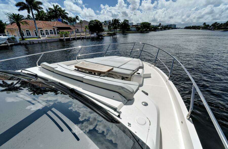 JOAN S RONDEVOUS 52ft Absolute Yacht For Sale