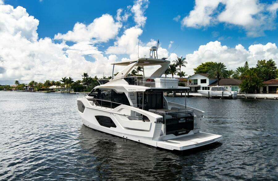 JOAN S RONDEVOUS 52ft Absolute Yacht For Sale