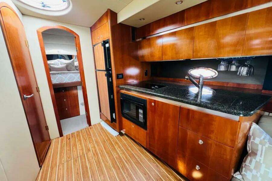 MIK 42ft Cruisers Yachts Yacht For Sale