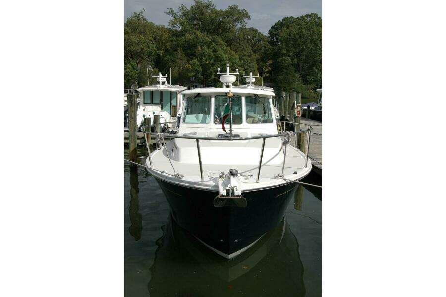 34ft Back Cove Yacht For Sale
