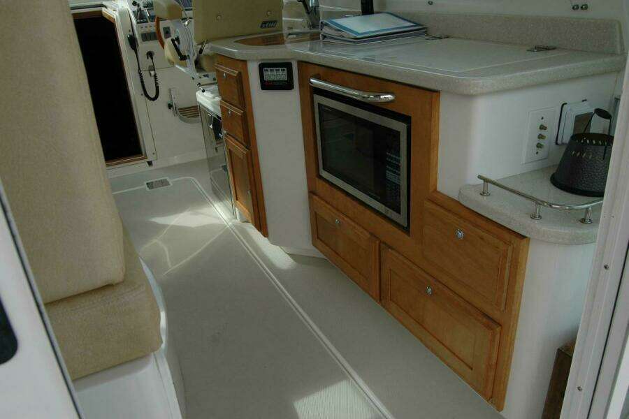 34ft Back Cove Yacht For Sale
