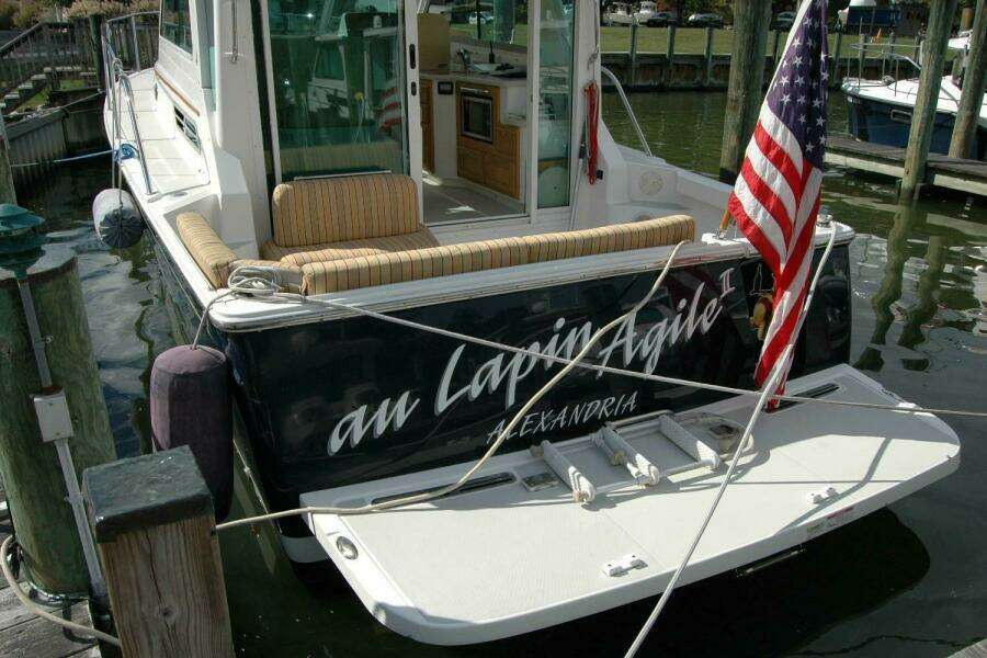 34ft Back Cove Yacht For Sale