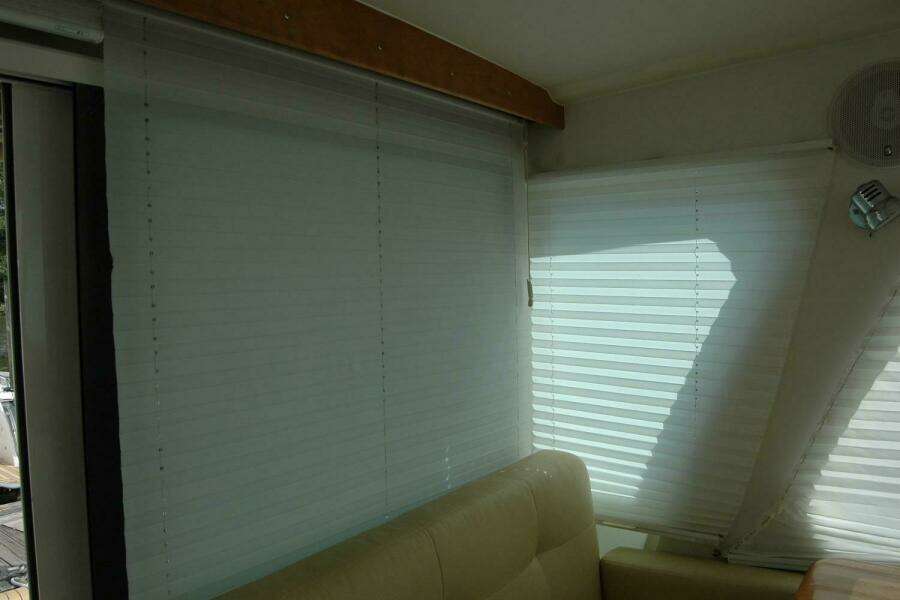 34ft Back Cove Yacht For Sale