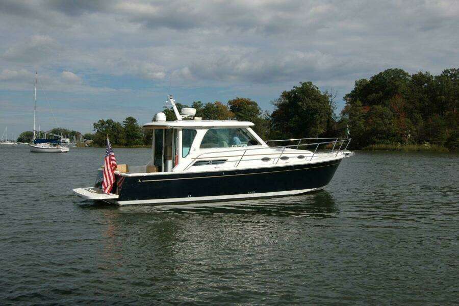 34ft Back Cove Yacht For Sale