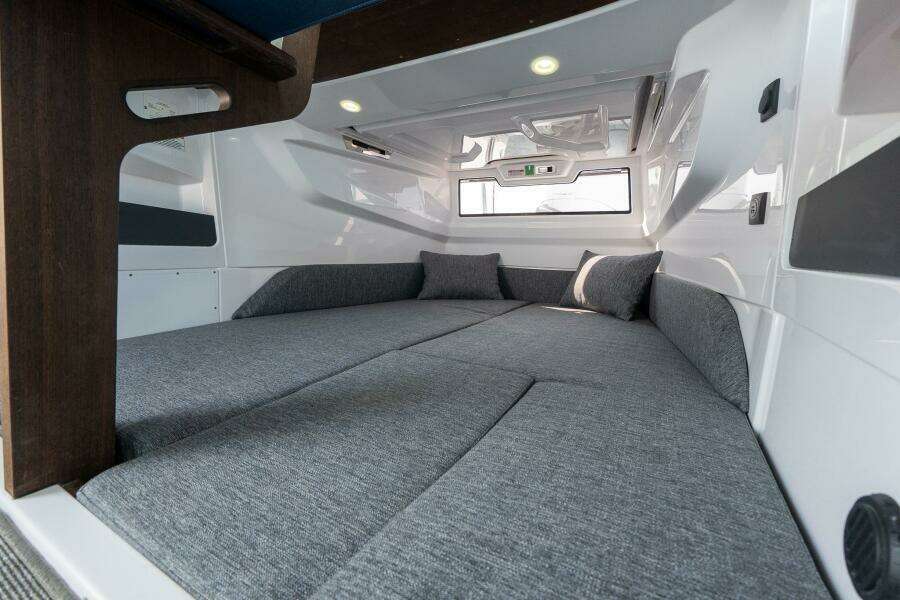 Axopar 29 Cross Cabin Stock 52 29ft Axopar Yacht For Sale
