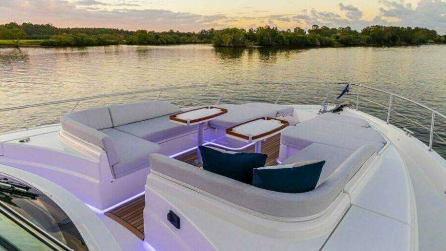 68ft Riviera Yacht For Sale