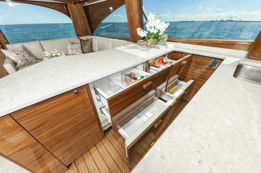 C11c1675 3de5 4921 A95b C457279471c1